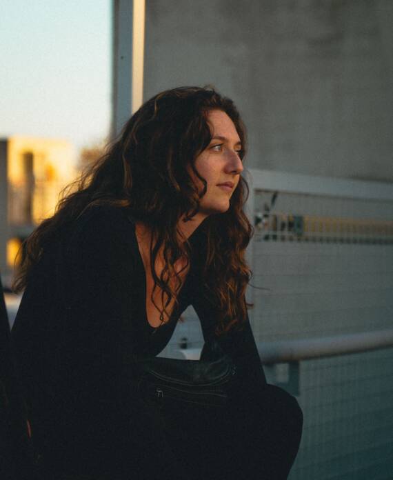 biographie de Rebecca Gallon - Réalisatrice documentaire - Collectif RegardOcc Occitanie