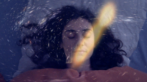 MAMAN DÉCHIRE de Émilie Brisavoine